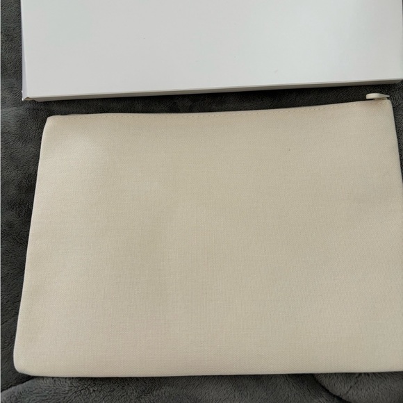 DIOR Beauty Spring Flower LARGE Pouch Makeup Bag CLUTCH Natural Beige New In Box - Picture 4 of 5